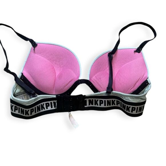 PINK VICTORIA’S SECRET Women’s Light Blue Green Logo Wear Everywhere T-Shirt Lig - Picture 2 of 3